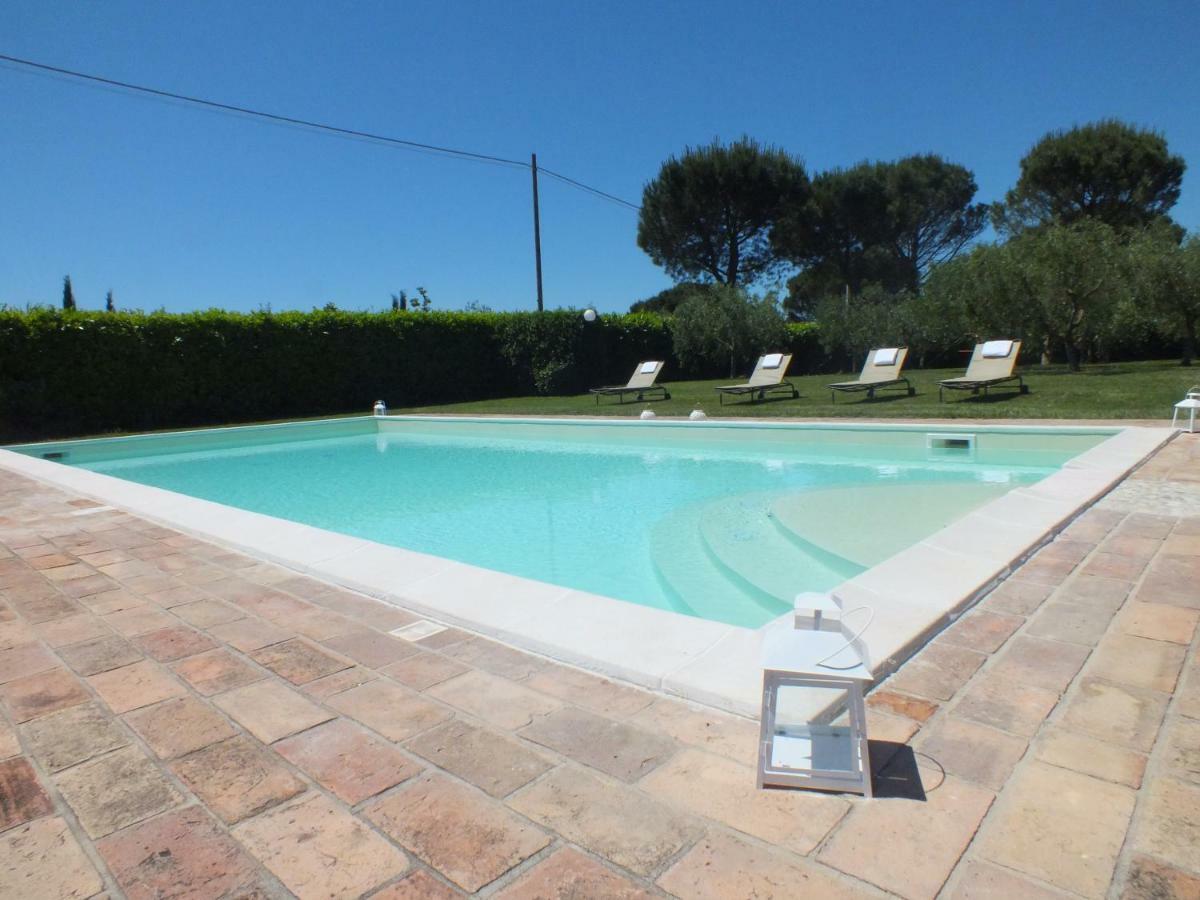 Agriturismo Wine Casale Villa Chiara Torgiano Eksteriør bilde
