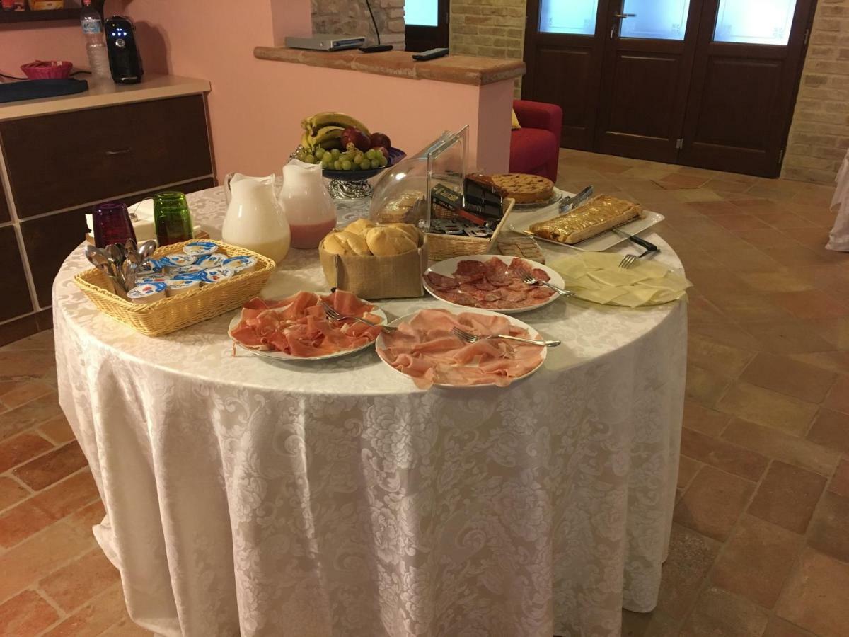 Agriturismo Wine Casale Villa Chiara Torgiano Eksteriør bilde